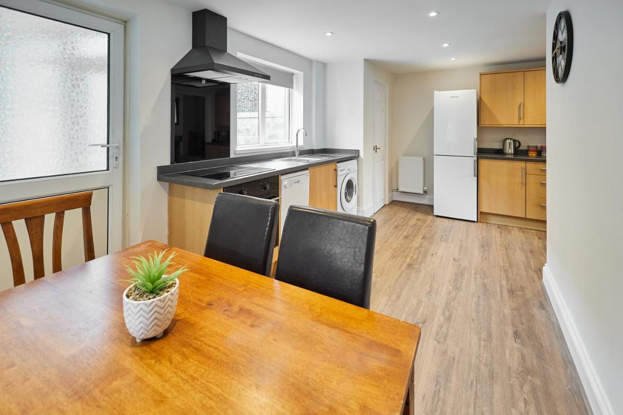 Host & Stay - Greens Yard House Вітбі Екстер'єр фото