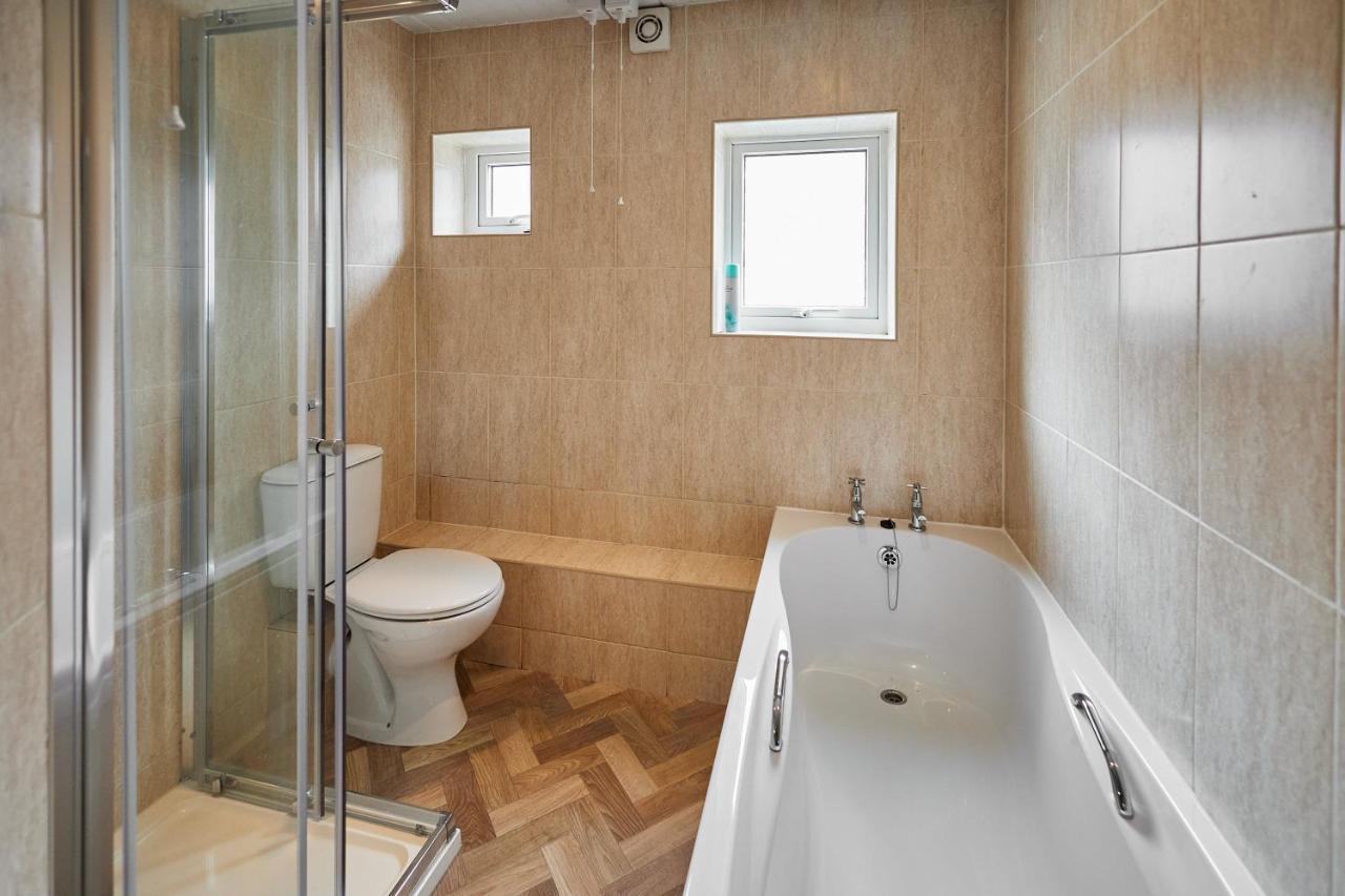 Host & Stay - Greens Yard House Вітбі Екстер'єр фото